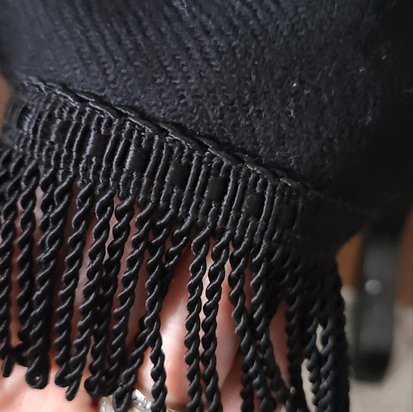 Black Wool Cape - Picture 6 of 9